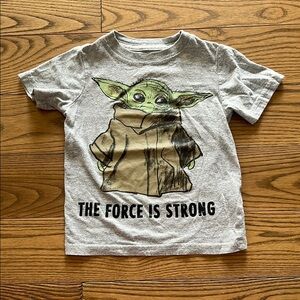 Star Wars Gray Tee with Yoda Design